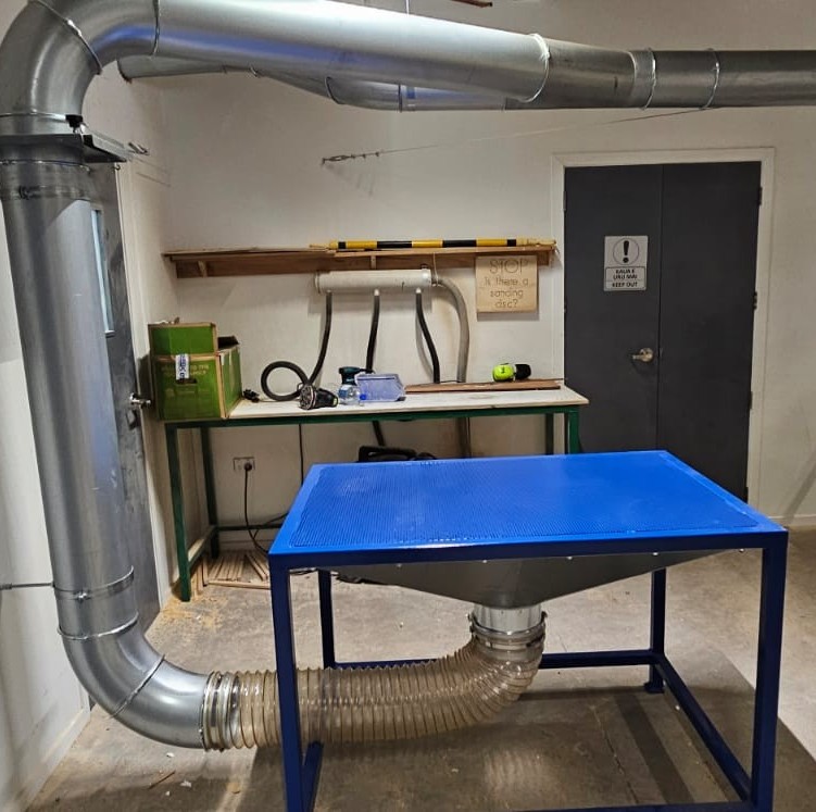 DownDraft tables - ideal for small sanding operations
